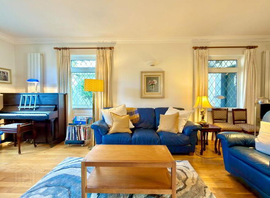 Coosan Point, Athlone, N37E8H4