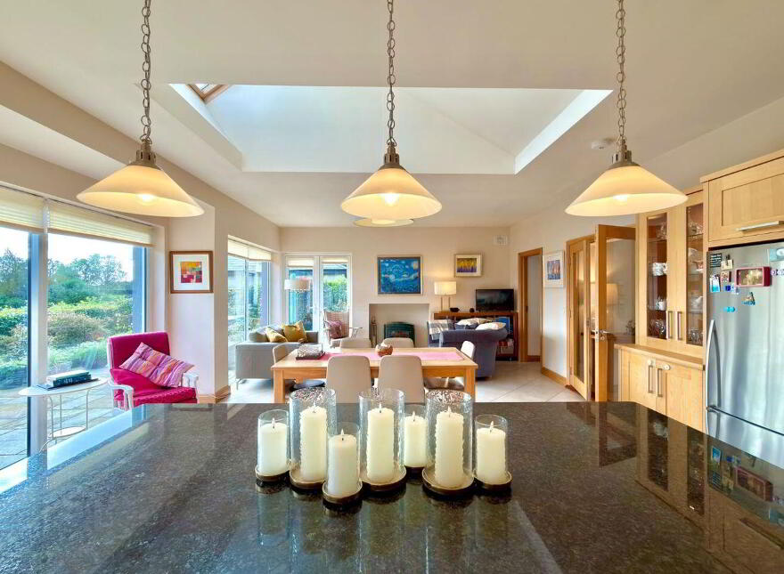 Coosan Point, Athlone, N37E8H4