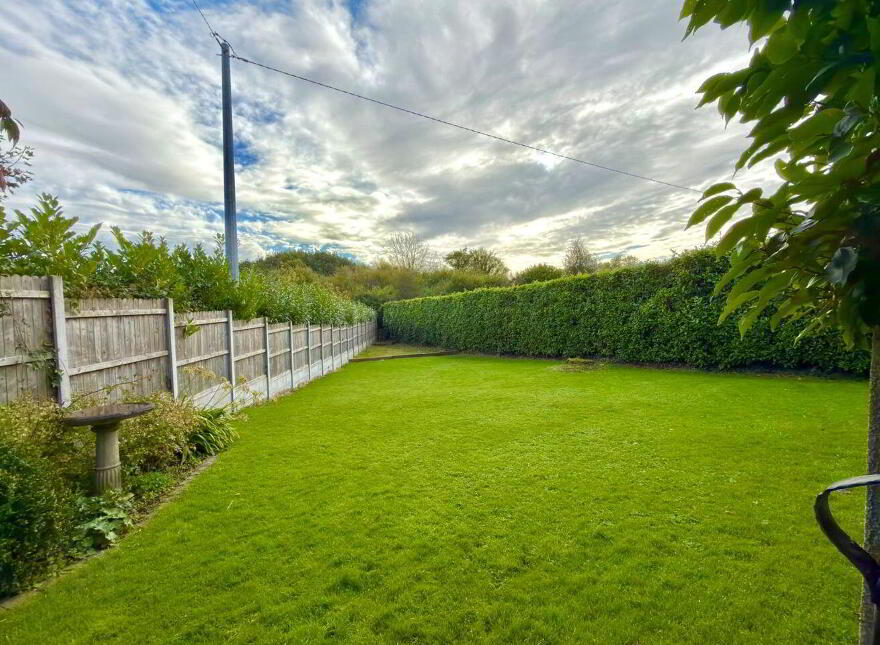 Coosan Point, Athlone, N37E8H4