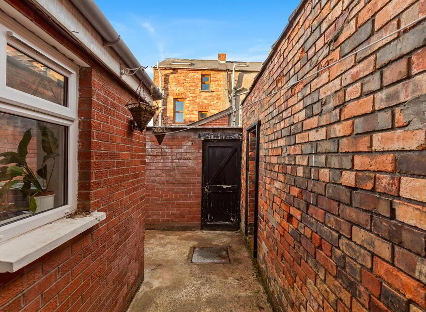 35 Glendower Street, Belfast, BT6 8PD