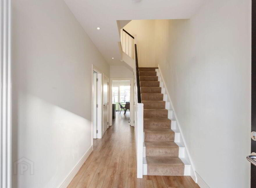 18 Clay Farm Grove, Leopardstown, D18R92K