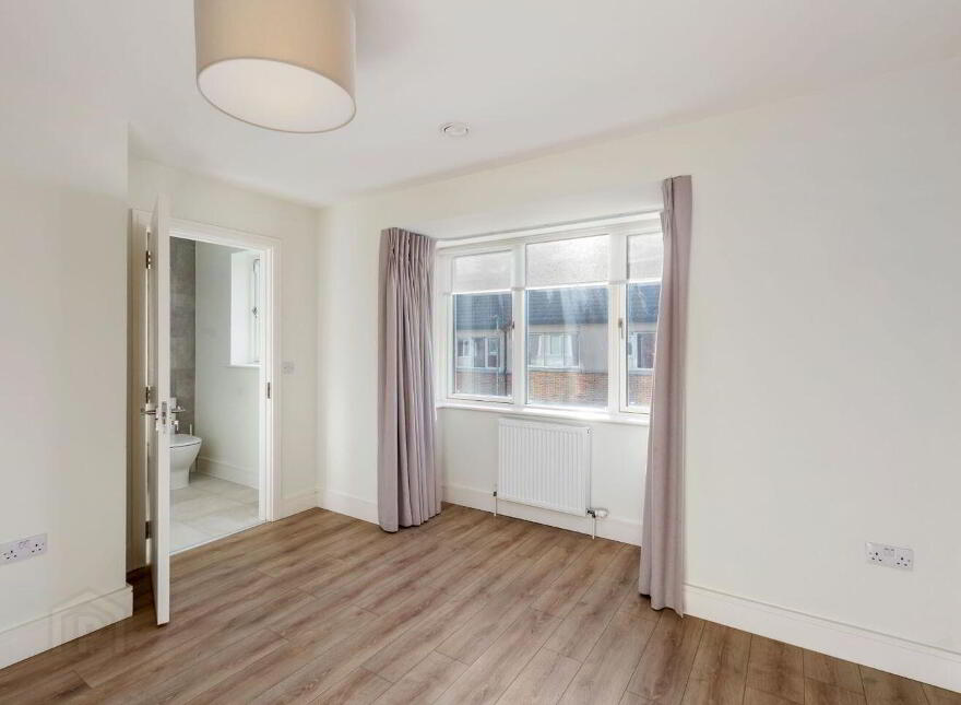 18 Clay Farm Grove, Leopardstown, D18R92K