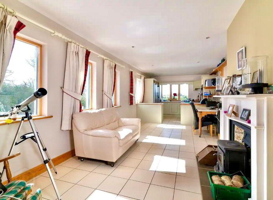 Coosan Cottage, Creaghduff, Coosan, Athlone, N37NY01