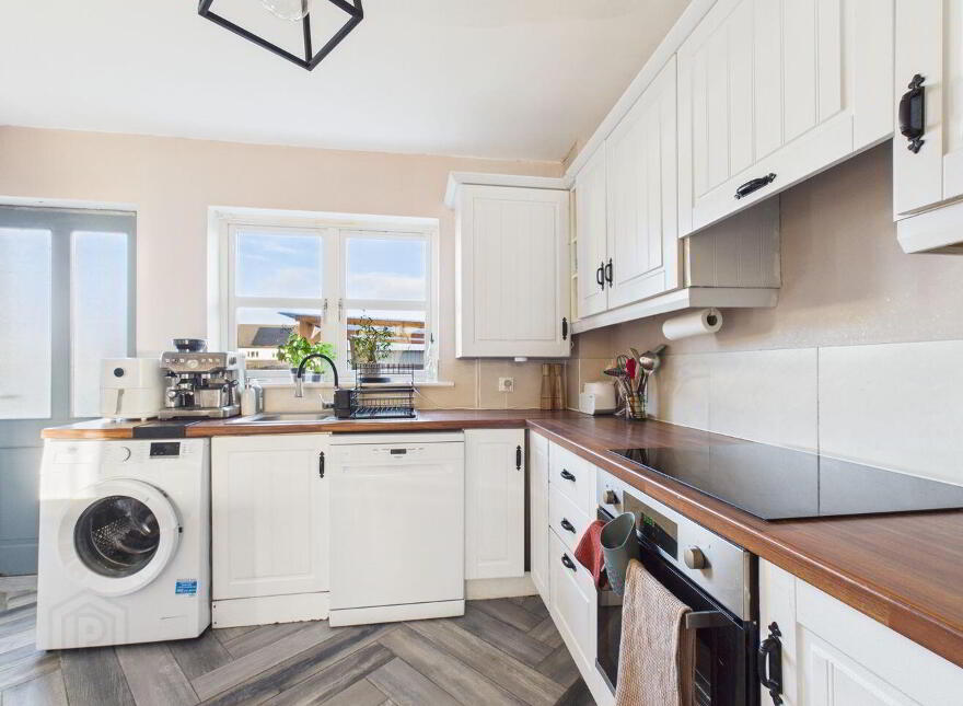 30 Heathfields, Dublin Road, Portlaoise, R32WR2Y