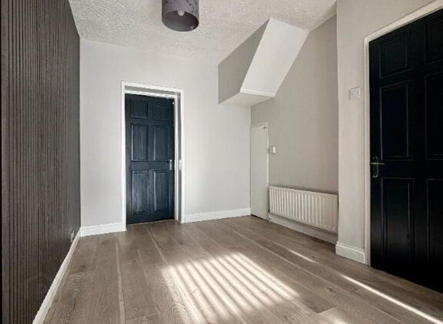 4 Ardenvohr Street, Belfast, BT6 8NB