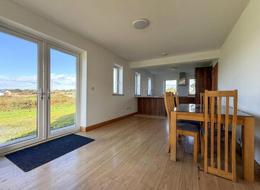 Park East, Spiddal, H91T22K