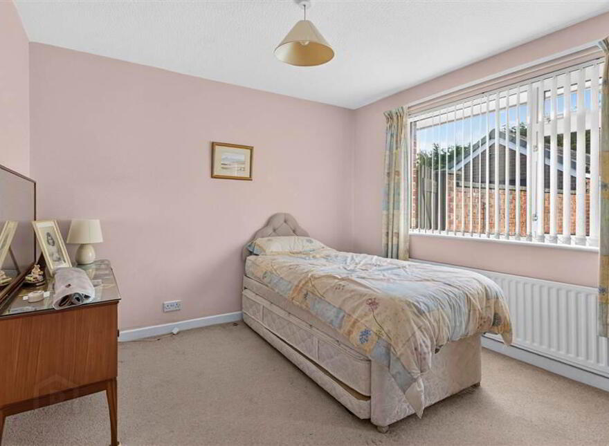 19 Prospect Park, Pond Park Road, Lisburn, BT28 3HR