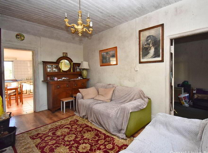 Oldcourt Walshtown, Walshtown, P25RF34