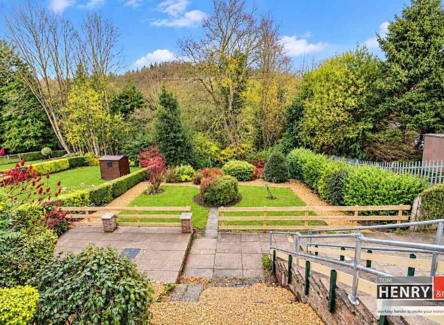 40 Killyman Road, Dungannon, BT71 6DE