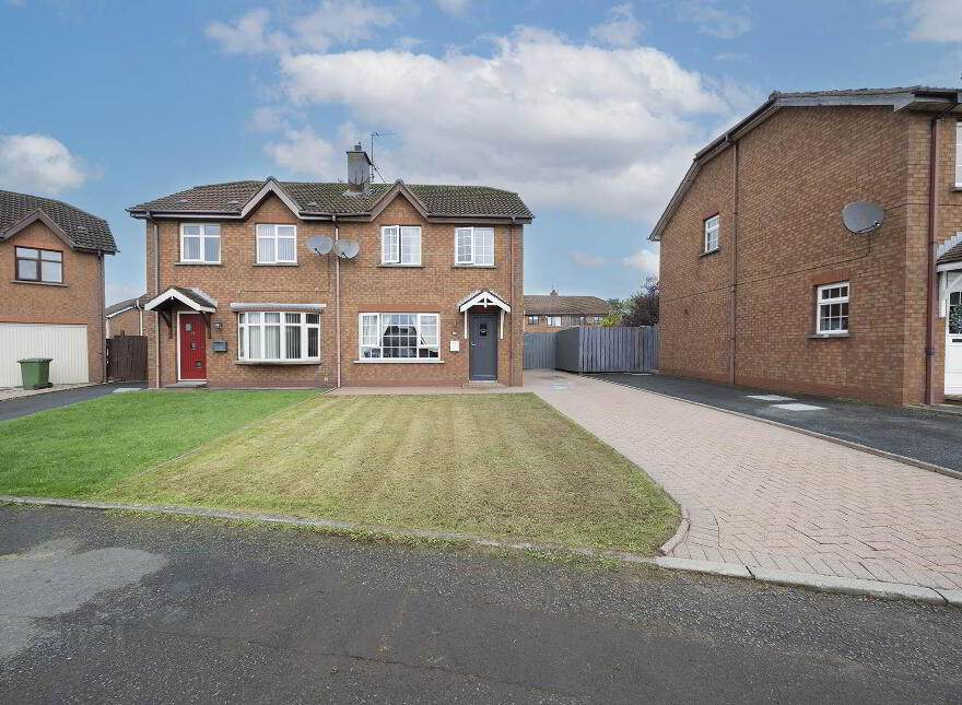 10 Rectory Park, Lurgan, Craigavon, BT66 6HP