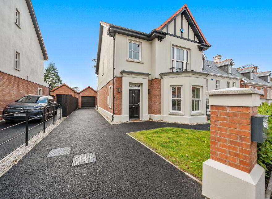 28 The Firs, Holywood, BT18 9GH