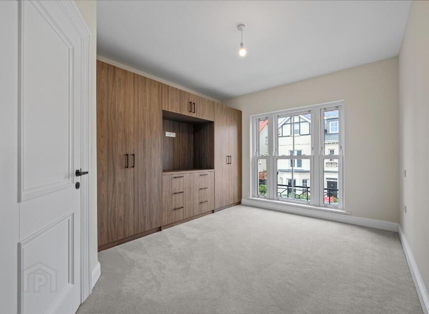 28 The Firs, Holywood, BT18 9GH