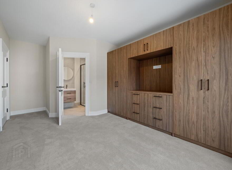 28 The Firs, Holywood, BT18 9GH
