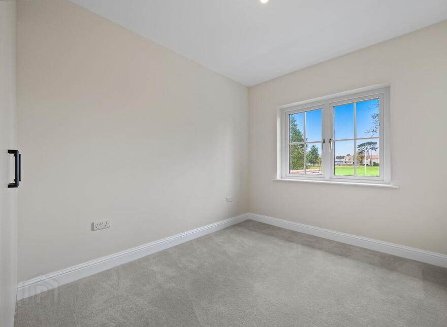 28 The Firs, Holywood, BT18 9GH