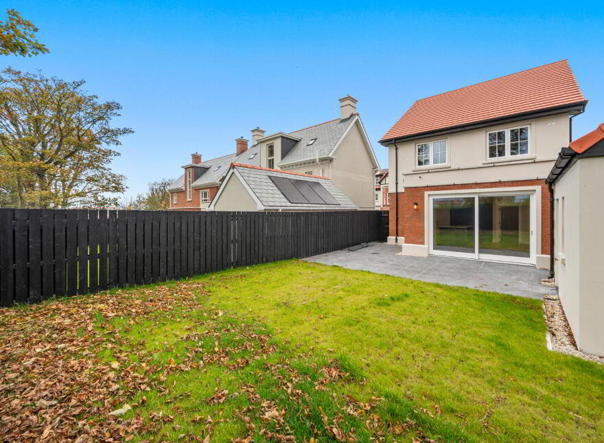 28 The Firs, Holywood, BT18 9GH