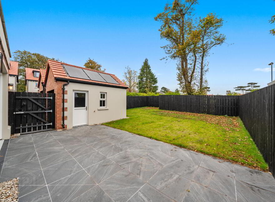 28 The Firs, Holywood, BT18 9GH