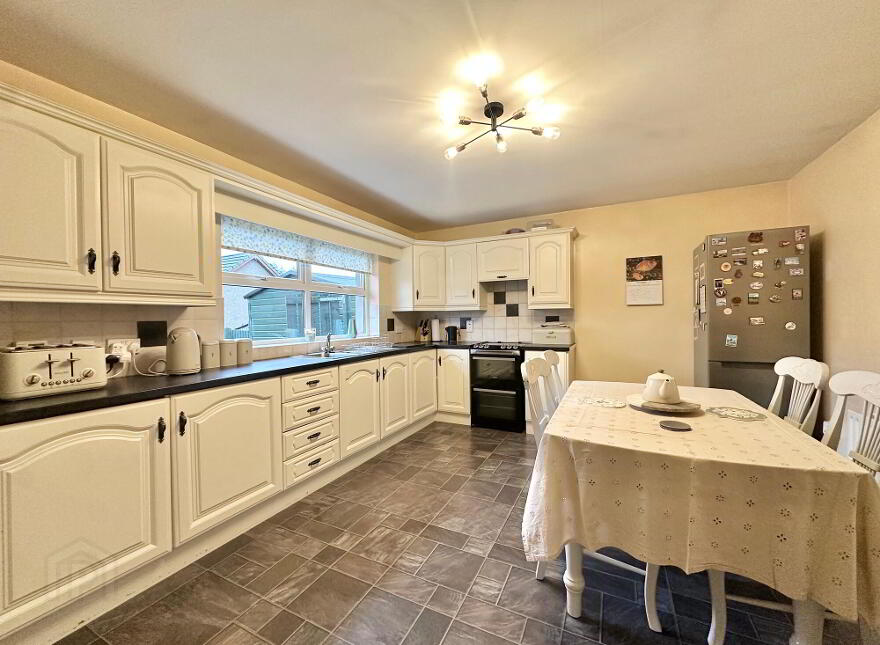 18 Birchwood, Bellaghy, Magherafelt, BT45 8JZ