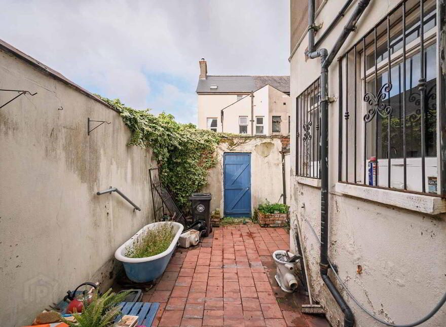 2 Ferguson Drive, Belfast, BT4 2AZ
