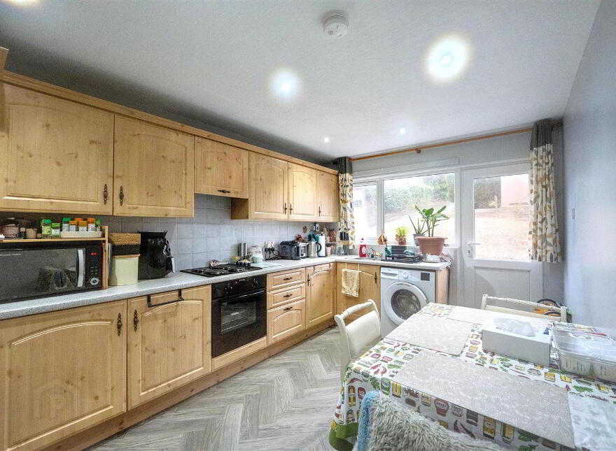 29 Dromore Road, Ballynahinch, BT24 8HP