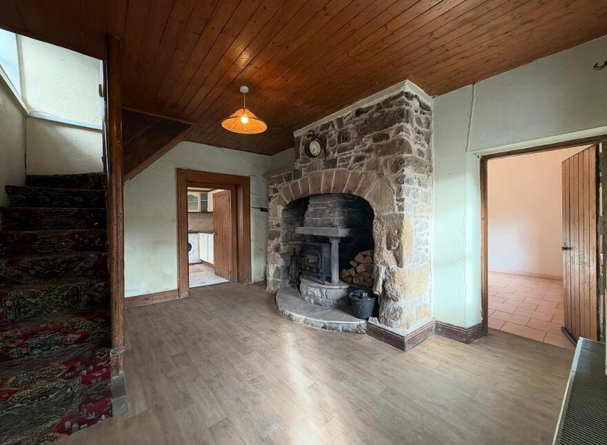Newcastle Village, Clonmel, E91CX40