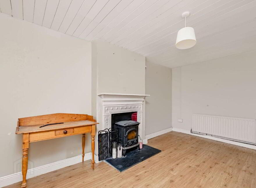 Glenadhu, 12a The Hoar Rock, Skerries, K34FT66