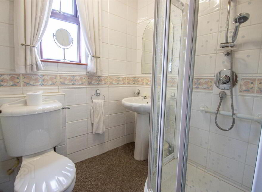 Apt, 8 Slieveban Drive, Andersonstown, Belfast, BT11 8HF