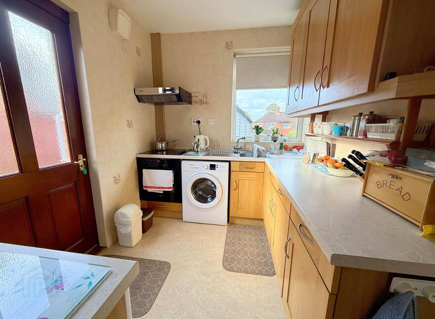4 Tudor Avenue, Cregagh, Belfast, BT6 9LR