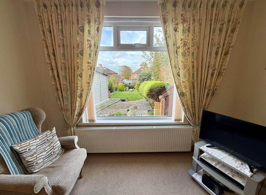4 Tudor Avenue, Cregagh, Belfast, BT6 9LR