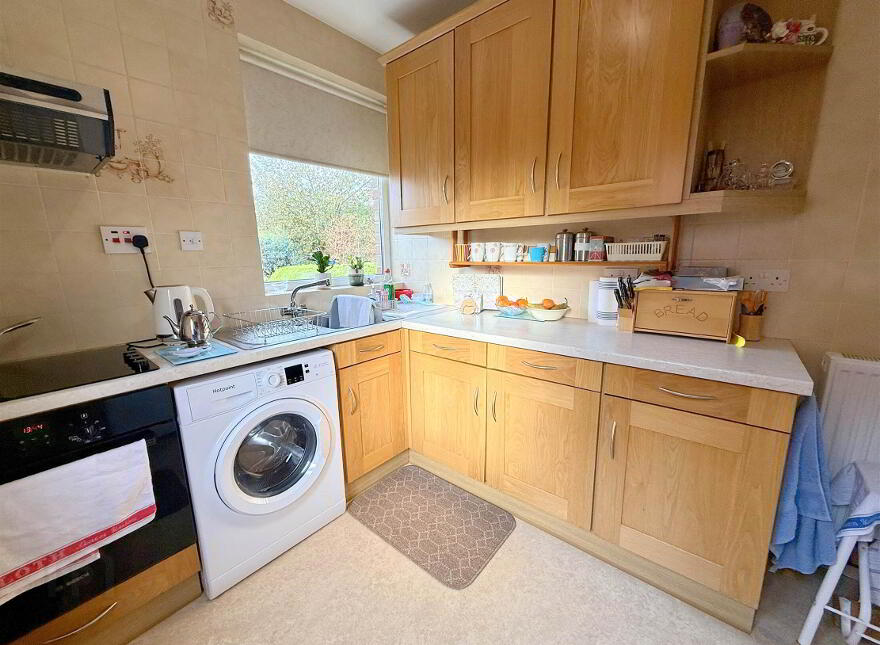 4 Tudor Avenue, Cregagh, Belfast, BT6 9LR