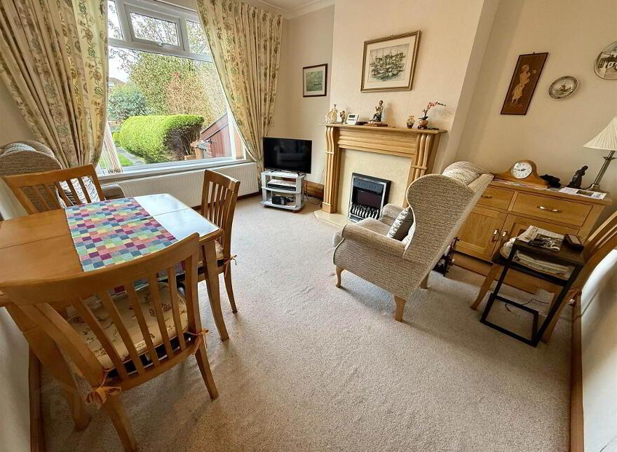 4 Tudor Avenue, Cregagh, Belfast, BT6 9LR