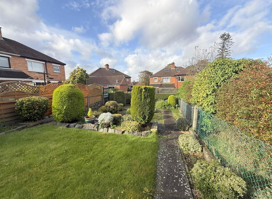 4 Tudor Avenue, Cregagh, Belfast, BT6 9LR