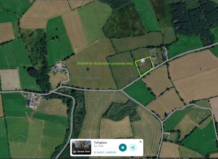 Tullyglass, Enniskeane, P47Y984 photo