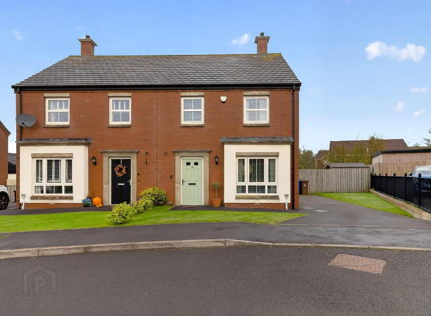 19 Fort Green, Bangor, BT19 7BG