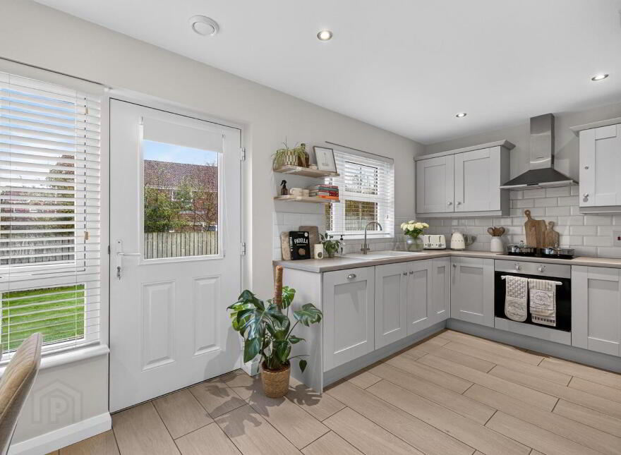19 Fort Green, Bangor, BT19 7BG