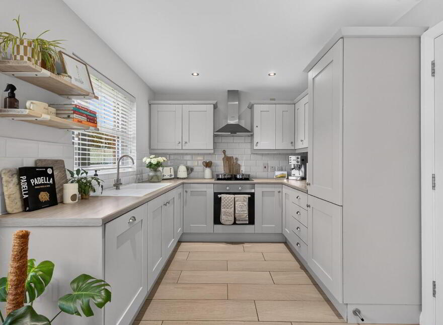 19 Fort Green, Bangor, BT19 7BG