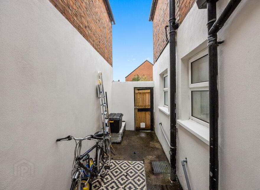 6 Victoria Avenue, Belfast, BT4 1QY
