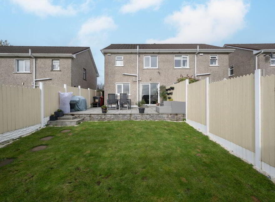 48 The Willows, Classes Lake, Ovens, P31W265