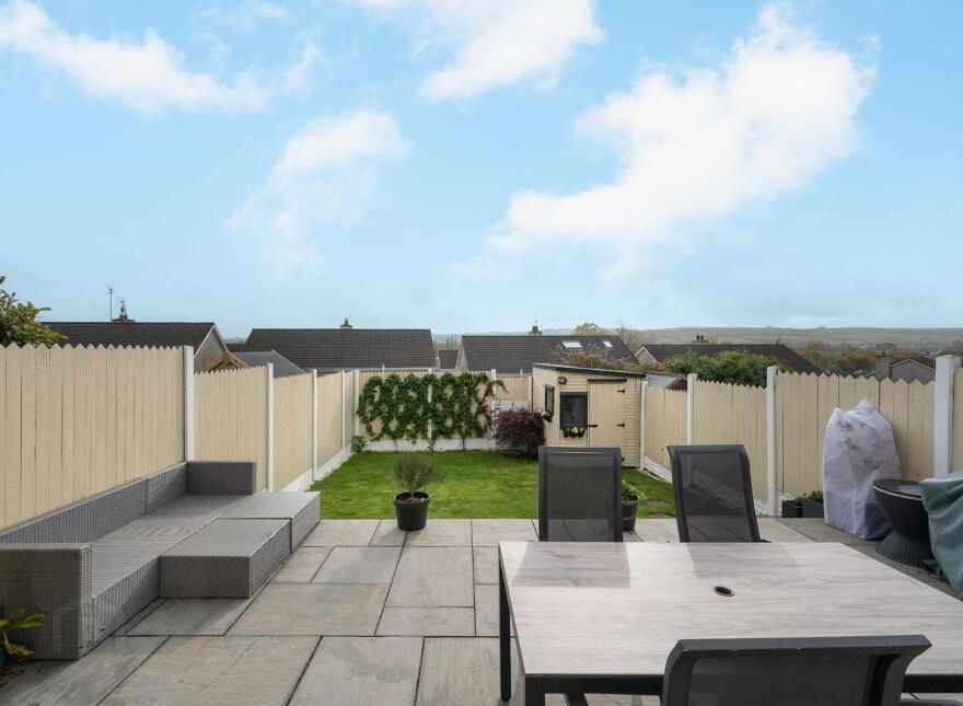 48 The Willows, Classes Lake, Ovens, P31W265