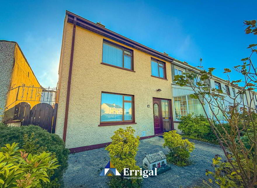 4a Cluain Mhuire, Buncrana, Lifford, F93R1X9 photo