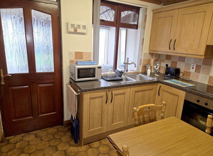25 Coleraine Road, Ballycastle, BT54 6DX