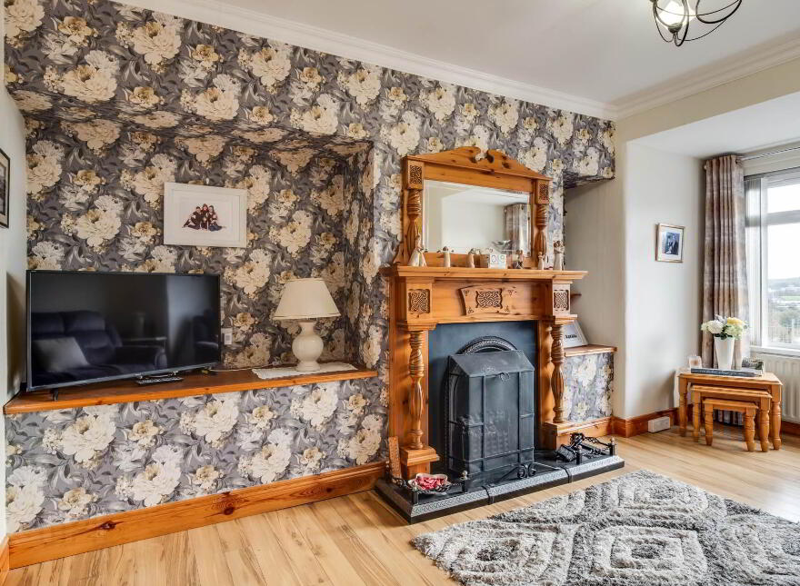 21 Whaley Terrace, Enniskillen, BT74 7JU