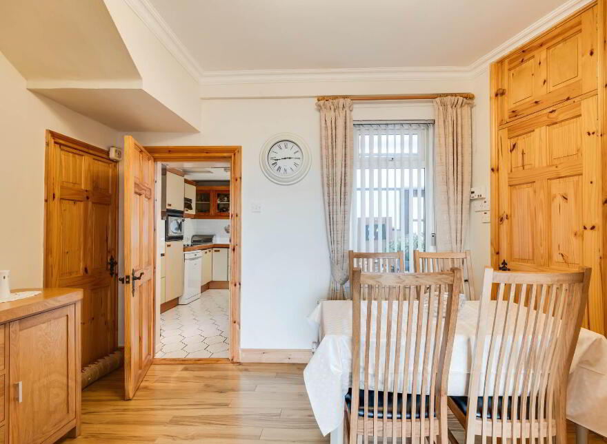 21 Whaley Terrace, Enniskillen, BT74 7JU