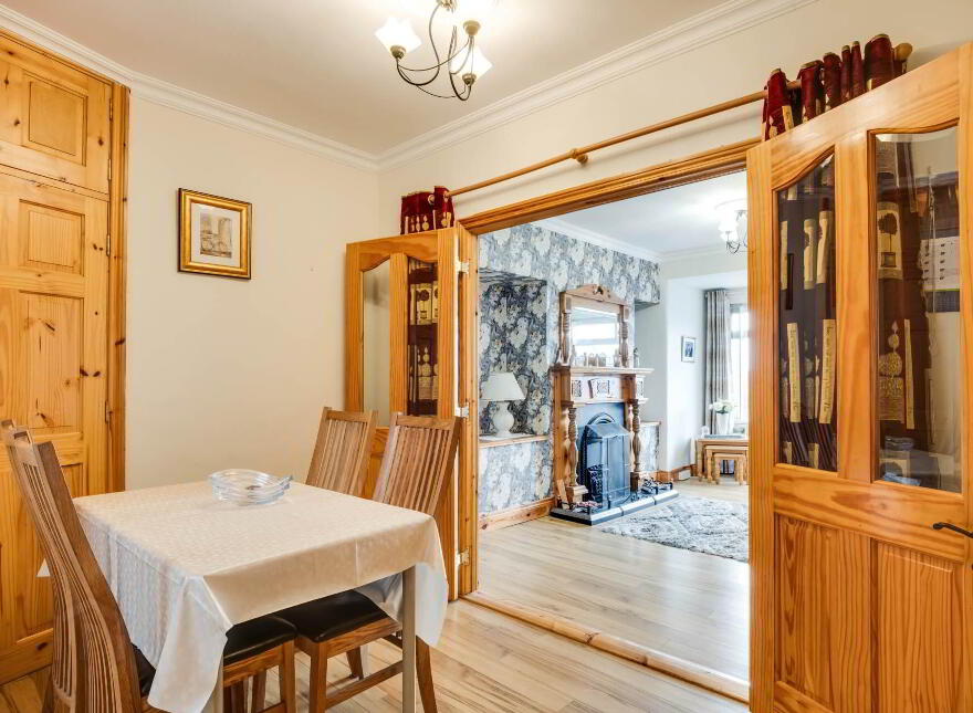 21 Whaley Terrace, Enniskillen, BT74 7JU