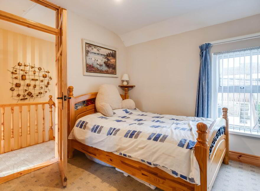 21 Whaley Terrace, Enniskillen, BT74 7JU