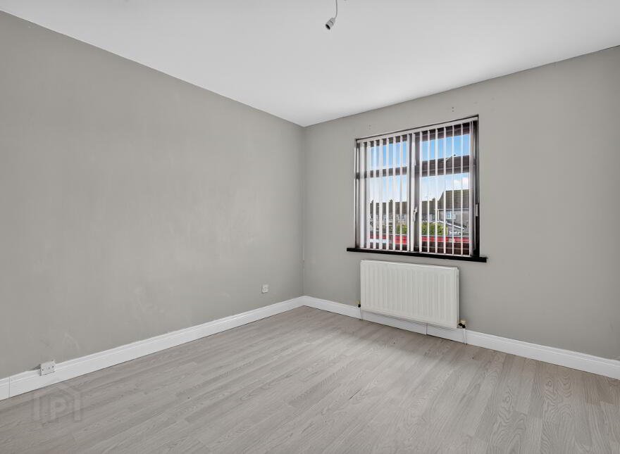 6 Iona Gardens, Ballymena, BT42 4AU