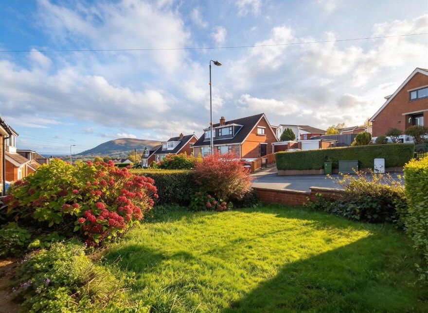 35 Squires Hill Road, Belfast, BT14 8FJ
