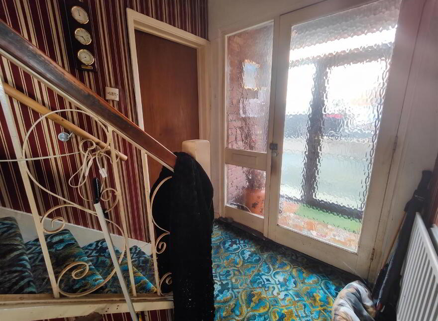 35 Squires Hill Road, Belfast, BT14 8FJ