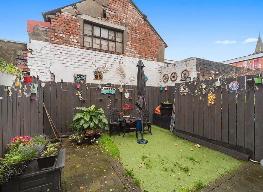 4 Sinclair Street, Belfast, BT5 6JS