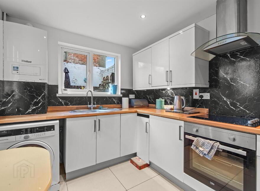 4 Sinclair Street, Belfast, BT5 6JS