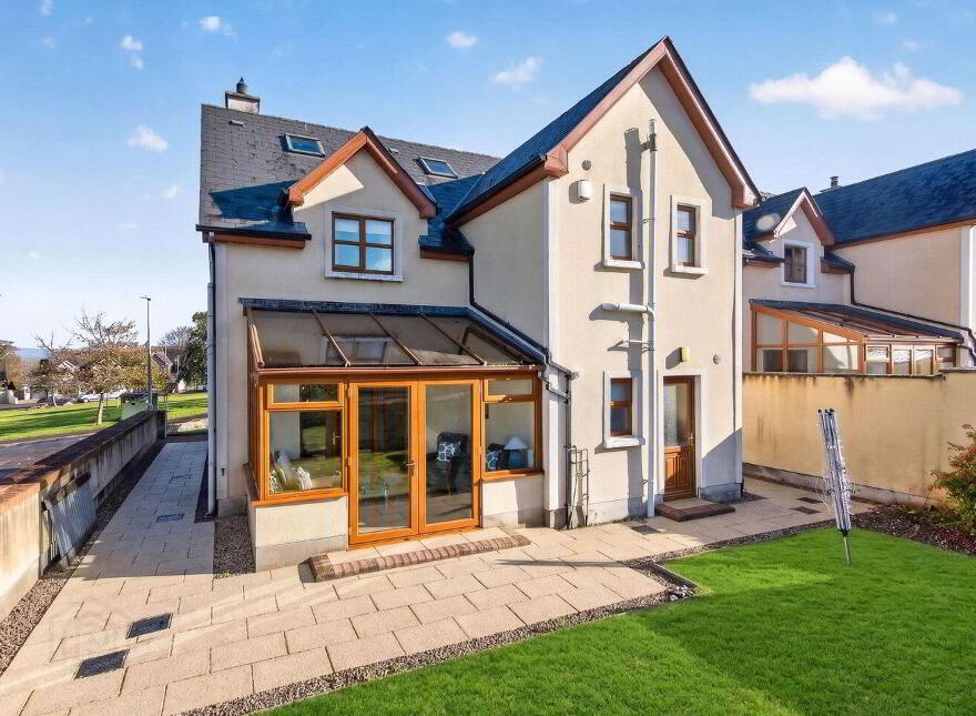 4 Waterside Lane, Strandhill, F91X0D1